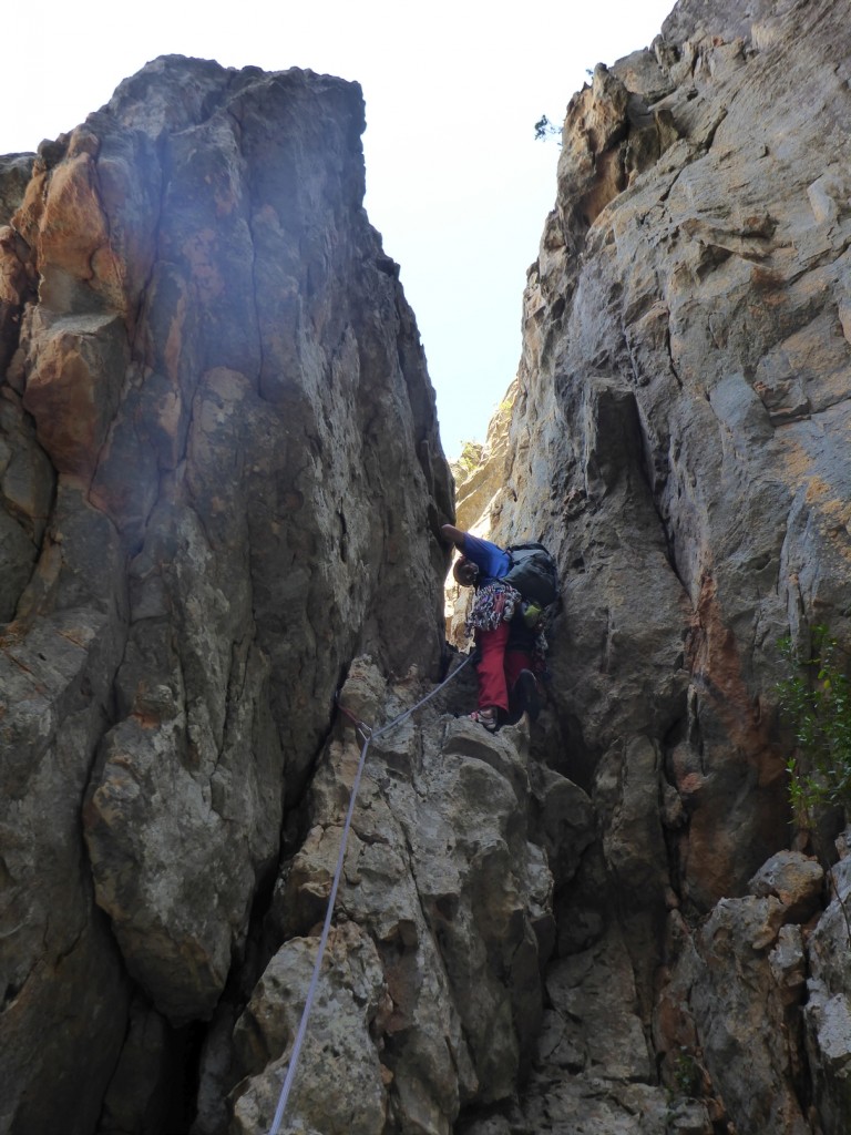 Starting up the chimney on the second pitch. Having climbed to the top of the 